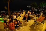 Nightlife Olen on Thursday night Lebanon