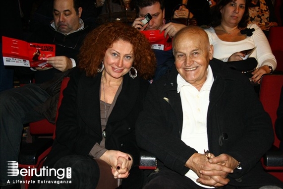 Theatre Monot Beirut-Monot Social Event Mon Colocataire est une Garce Lebanon