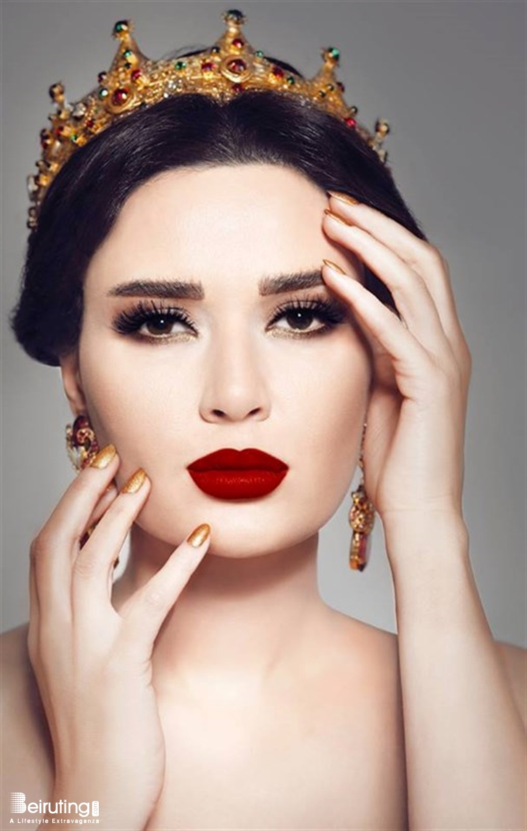 Cyrine Abdel Nour Makeup Saubhaya Makeup