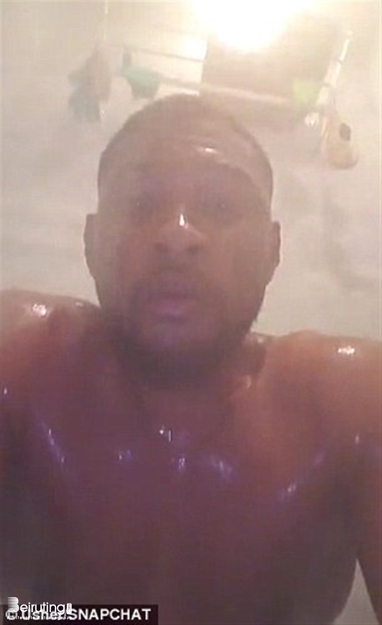 Beiruting - Life Style Blog - Usher strips NAKED for very explicit selfie