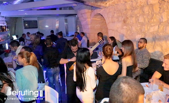 Ages Pub Jounieh Nightlife Ages on Saturday Night Lebanon