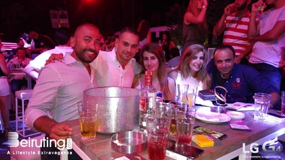 White  Beirut Suburb Social Event Donner Sang Compter Fundraising at White Lebanon