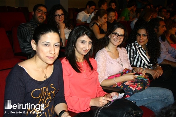 Theatre Monot Beirut-Monot Theater 3aj2et Seyr Play Lebanon