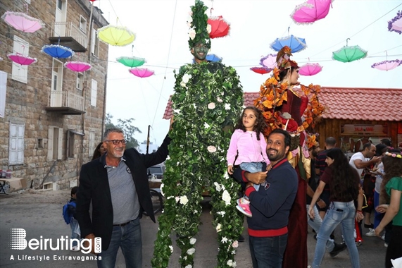 Activities Beirut Suburb Outdoor Hasroun Flower Festival Lebanon