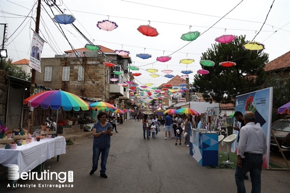 Activities Beirut Suburb Outdoor Hasroun Flower Festival Lebanon