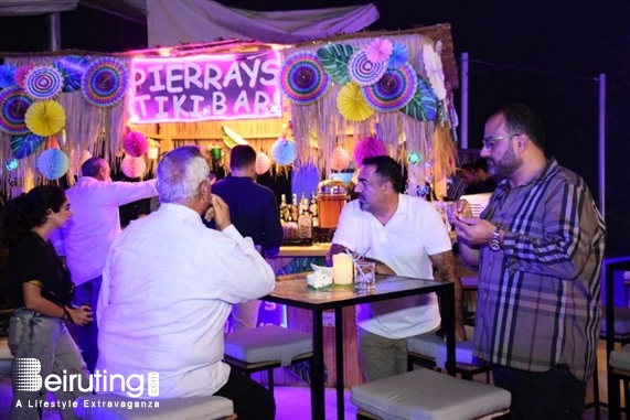 Nightlife Pierray Tiki Bar night IV Lebanon