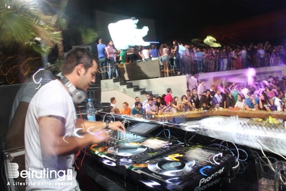 Pier 7 Beirut Suburb Nightlife AUB Fall Back Party  Lebanon