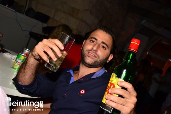 Ages Pub Jounieh Nightlife Ages on Friday Night Lebanon