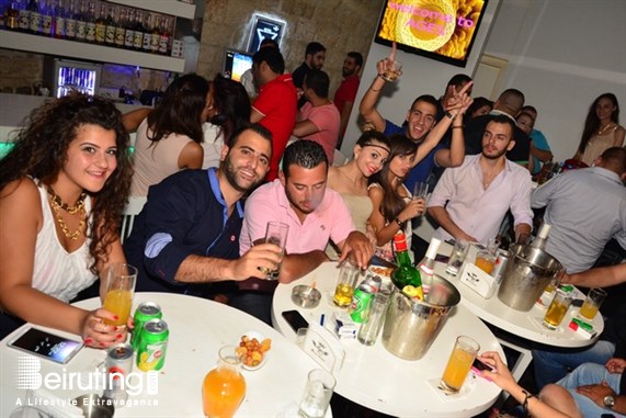 Ages Pub Jounieh Nightlife Ages on Friday Night Lebanon