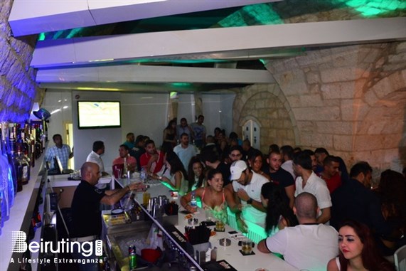 Ages Pub Jounieh Nightlife Ages on Friday Night Lebanon