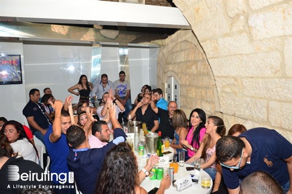 Ages Pub Jounieh Nightlife Ages on Friday Night Lebanon