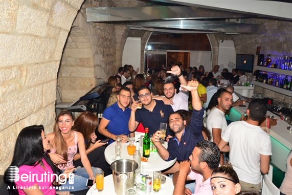 Ages Pub Jounieh Nightlife Ages on Friday Night Lebanon