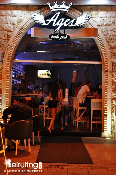 Ages Pub Jounieh Nightlife Ages Final Karaoke Competition Lebanon