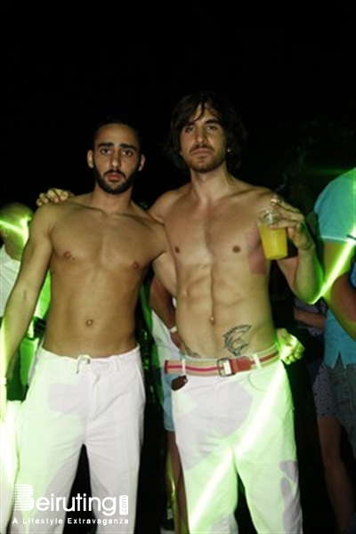 C Flow Jbeil Beach Party All White Night - Bob sinclar night @ C flow Lebanon