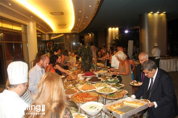 Le Royal Dbayeh Nightlife Amazing Armenian Night Lebanon