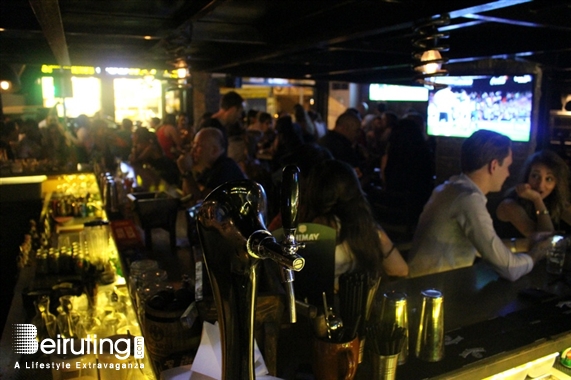 Trainstation Mar Mikhael Beirut-Gemmayze Nightlife Bar 35 on Friday Night Lebanon