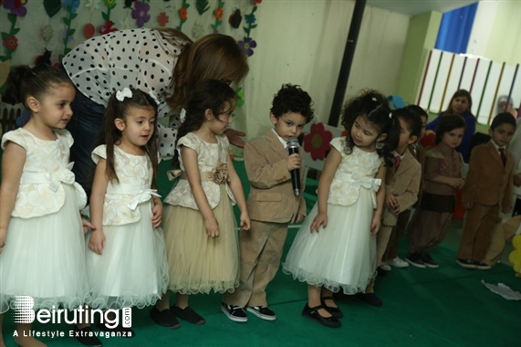 Kids La fête des mamans à Bébés Câlins 2 Lebanon