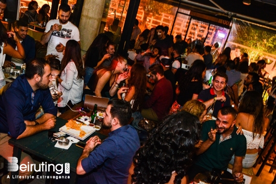 BistroBar Live Hamra Beirut-Hamra Nightlife Bistrobar Live Hamra on Saturday Night Lebanon