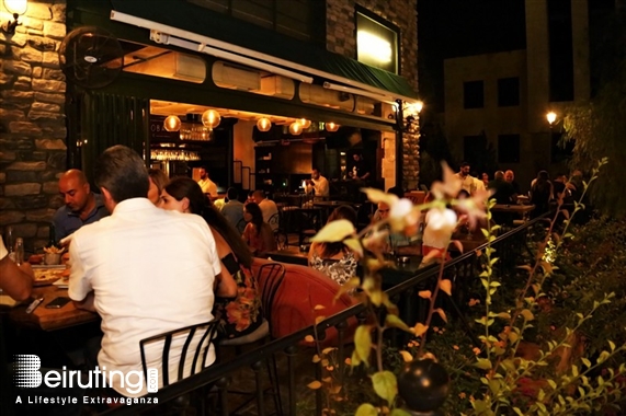 BistroBar Live Dbayeh Dbayeh Nightlife Bistrobar Live Dbayeh on Saturday Night Lebanon