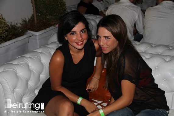 Funktion Zalka Nightlife Black and White Lebanon