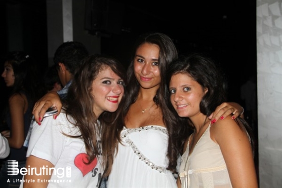 Flight 32 Sin El Fil Nightlife Cloud 32 @ Flight 32 Lebanon