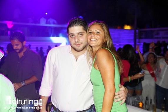 White  Beirut Suburb Nightlife DJ Anthony and JNH at White Lebanon