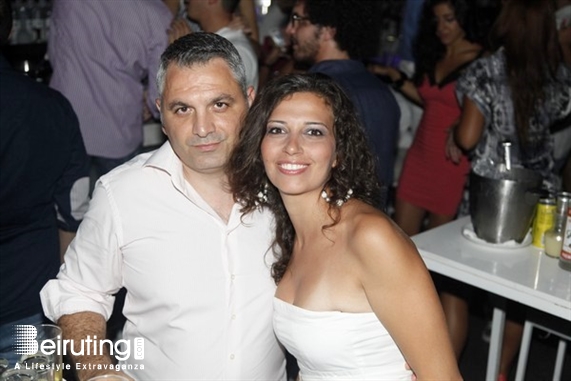 White  Beirut Suburb Nightlife DJ Anthony and JNH at White Lebanon