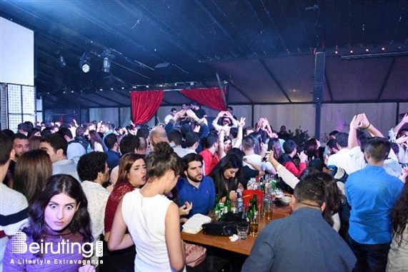 Publicity Jbeil Nightlife Dance to the SAXOBEAT Lebanon