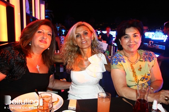 SKYBAR Beirut Suburb Nightlife Donner Sang Compter Fundraising Event Lebanon