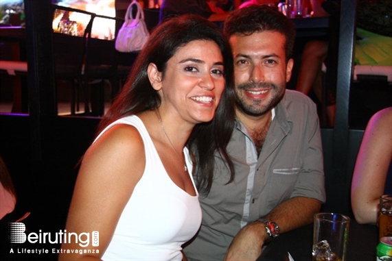 SKYBAR Beirut Suburb Nightlife Donner Sang Compter Fundraising Event Lebanon