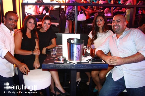 SKYBAR Beirut Suburb Nightlife Donner Sang Compter Fundraising Event Lebanon