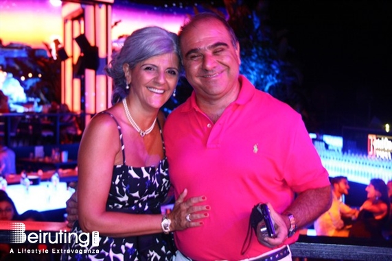 SKYBAR Beirut Suburb Nightlife Donner Sang Compter Fundraising Event Lebanon