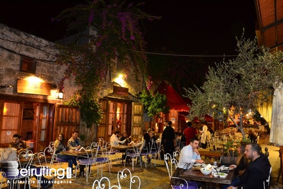 éCafé Sursock Jbeil Nightlife Moules Frites Night at eCafe Lebanon