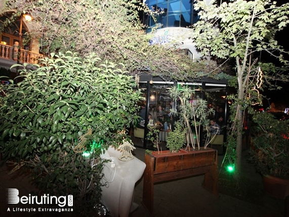 Tonic Cafe Bar Jounieh Nightlife Tonic on Saturday Night Lebanon