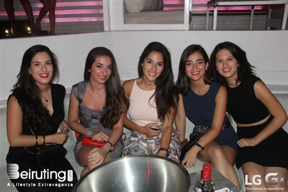 White  Beirut Suburb Social Event Donner Sang Compter Fundraising at White Lebanon