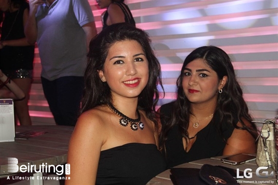 White  Beirut Suburb Social Event Donner Sang Compter Fundraising at White Lebanon