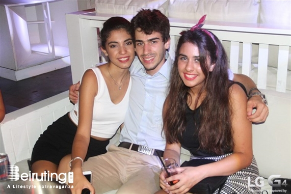 White  Beirut Suburb Social Event Donner Sang Compter Fundraising at White Lebanon