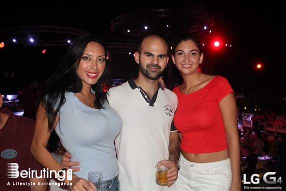 White  Beirut Suburb Social Event Donner Sang Compter Fundraising at White Lebanon