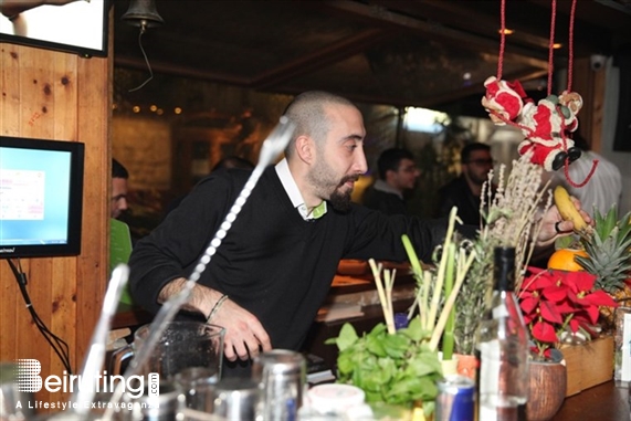 Tonic Cafe Bar Jounieh Nightlife Tonic on Saturday Night Lebanon