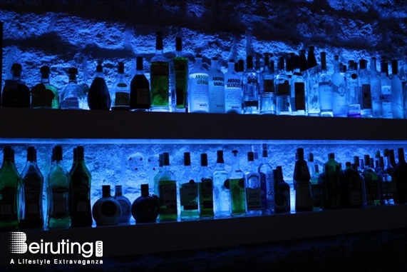 Ages Pub Jounieh Nightlife Rapper Bling at Ages  Lebanon