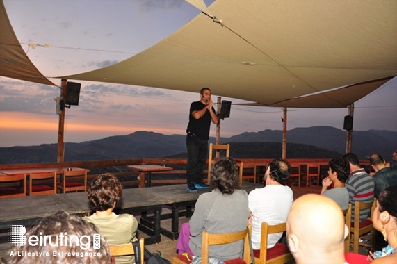 Rikkyz Mzaar,Kfardebian Nightlife Joe Kodeih, Comedy and Beer Lebanon