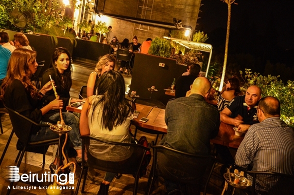 Kitchen Yard-Backyard Hazmieh Nightlife Kitchen Yard on Saturday Night Lebanon