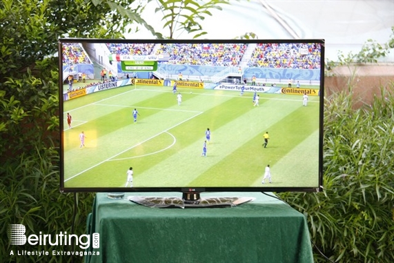 Hilton  Sin El Fil Social Event World Cup 2014 on LG Screens  Lebanon