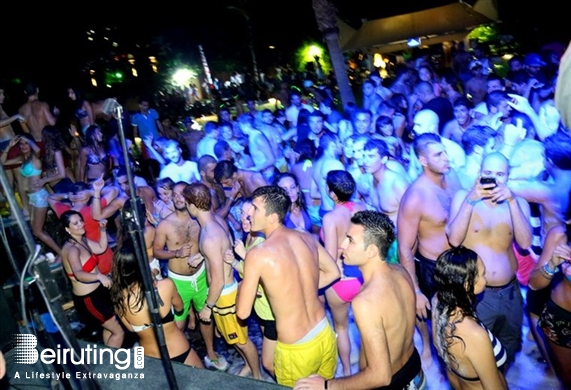 Cyan Kaslik Beach Party Lebanon Largest FOAM Party 3 (2) Lebanon