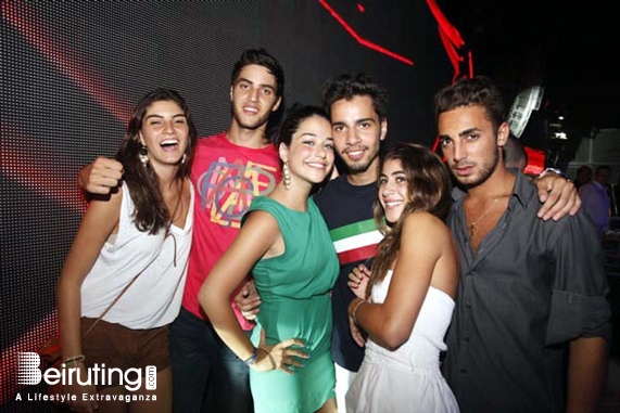 White  Beirut Suburb Nightlife Massari,Mia and belly @ White Part 1 Lebanon