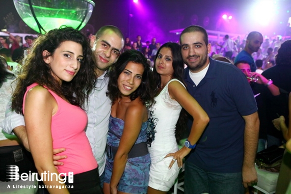 White  Beirut Suburb Nightlife Massari,Mia and belly @ White Part 2 Lebanon