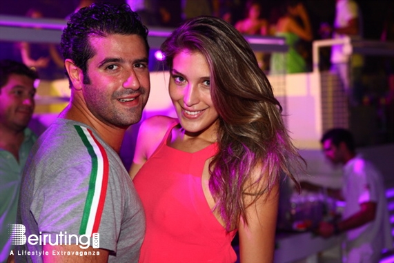 White  Beirut Suburb Nightlife Massari,Mia and belly @ White Part 3 Lebanon