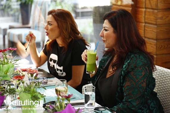 Outdoor Restaurant Antelias Social Event Outdoor Restaurant Honouring Mothers Lebanon