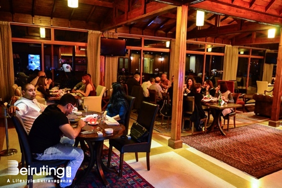 Starlight Lounge-Edde Sands Jbeil Nightlife Moules Frites Night At Starlight Lebanon