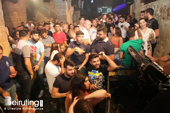 Taiga Batroun Batroun Nightlife Taiga Batroun on Saturday Night Lebanon